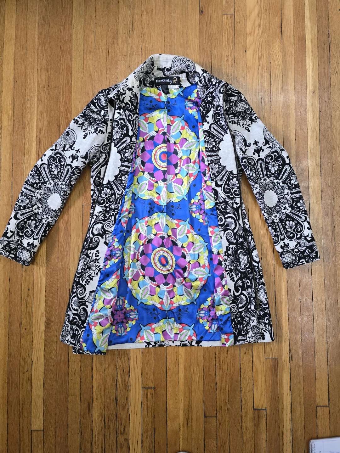 Desigual Black and White Zip-Up Jacket - photo 5