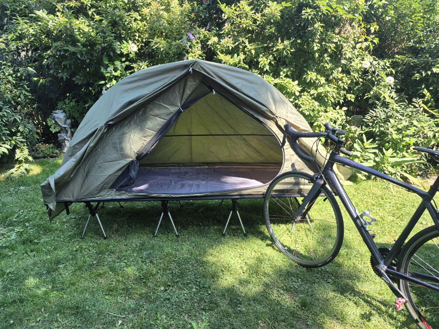 Brand New, Camping & Cot Tent