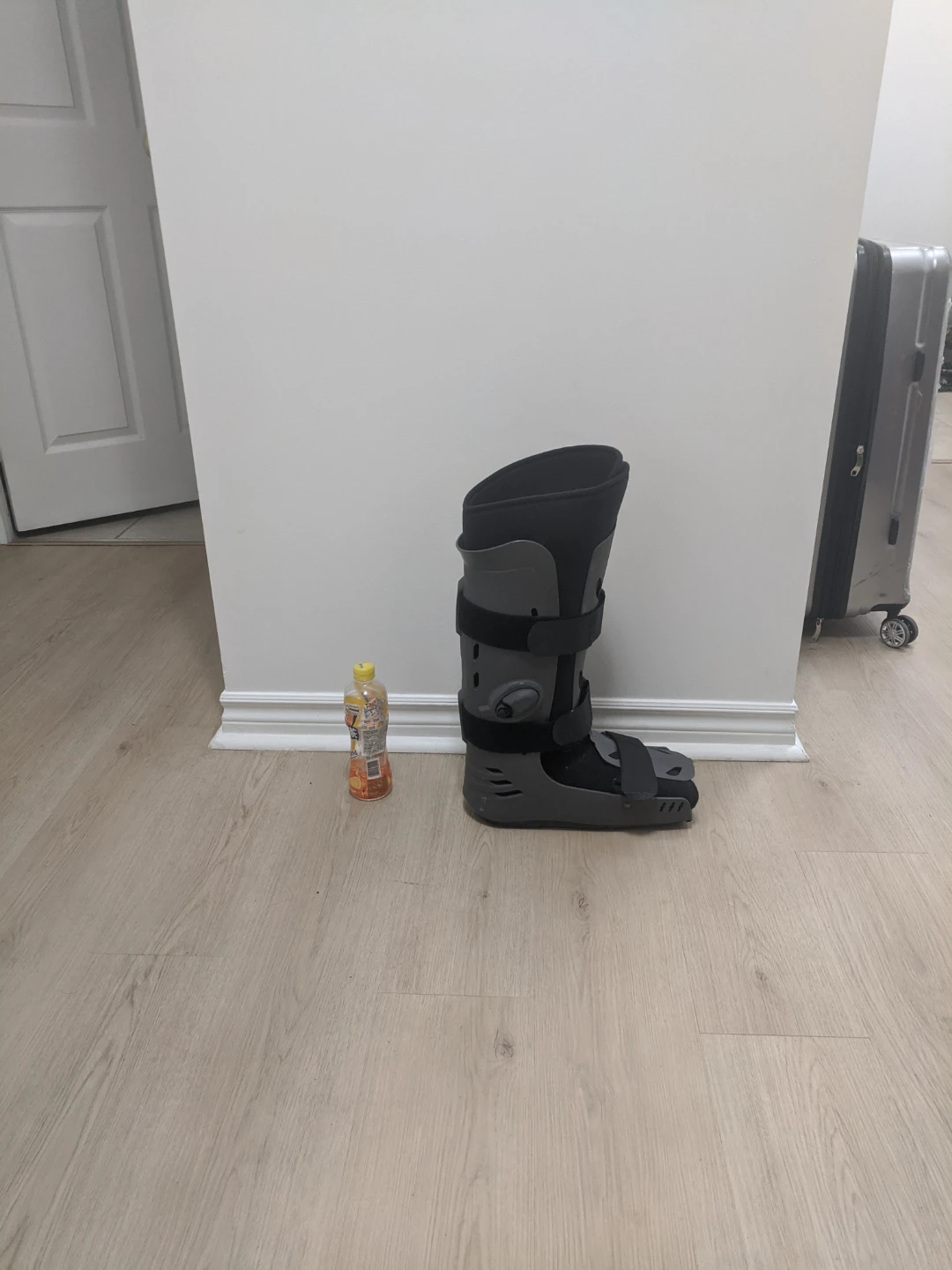 Medical Orthopaedic Walking Boot, X-Large - photo 5