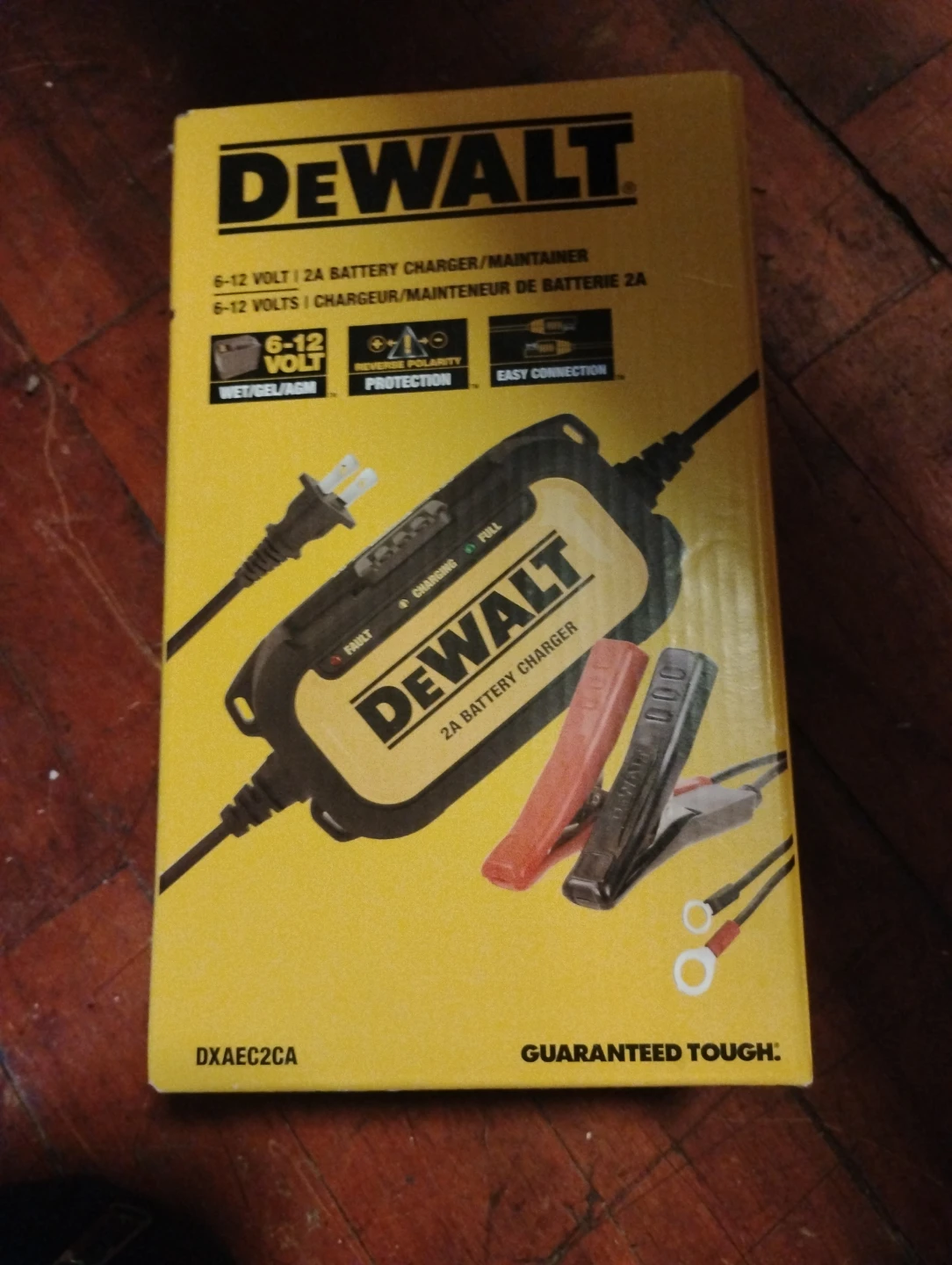 DeWalt 6-12V 2A Battery Charger/Maintainer DXAEC2CA