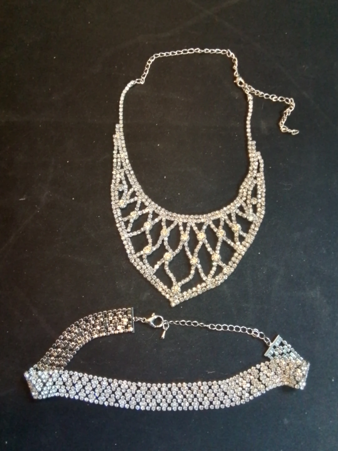 Rhinestone necklace and bracelet set - photo 3
