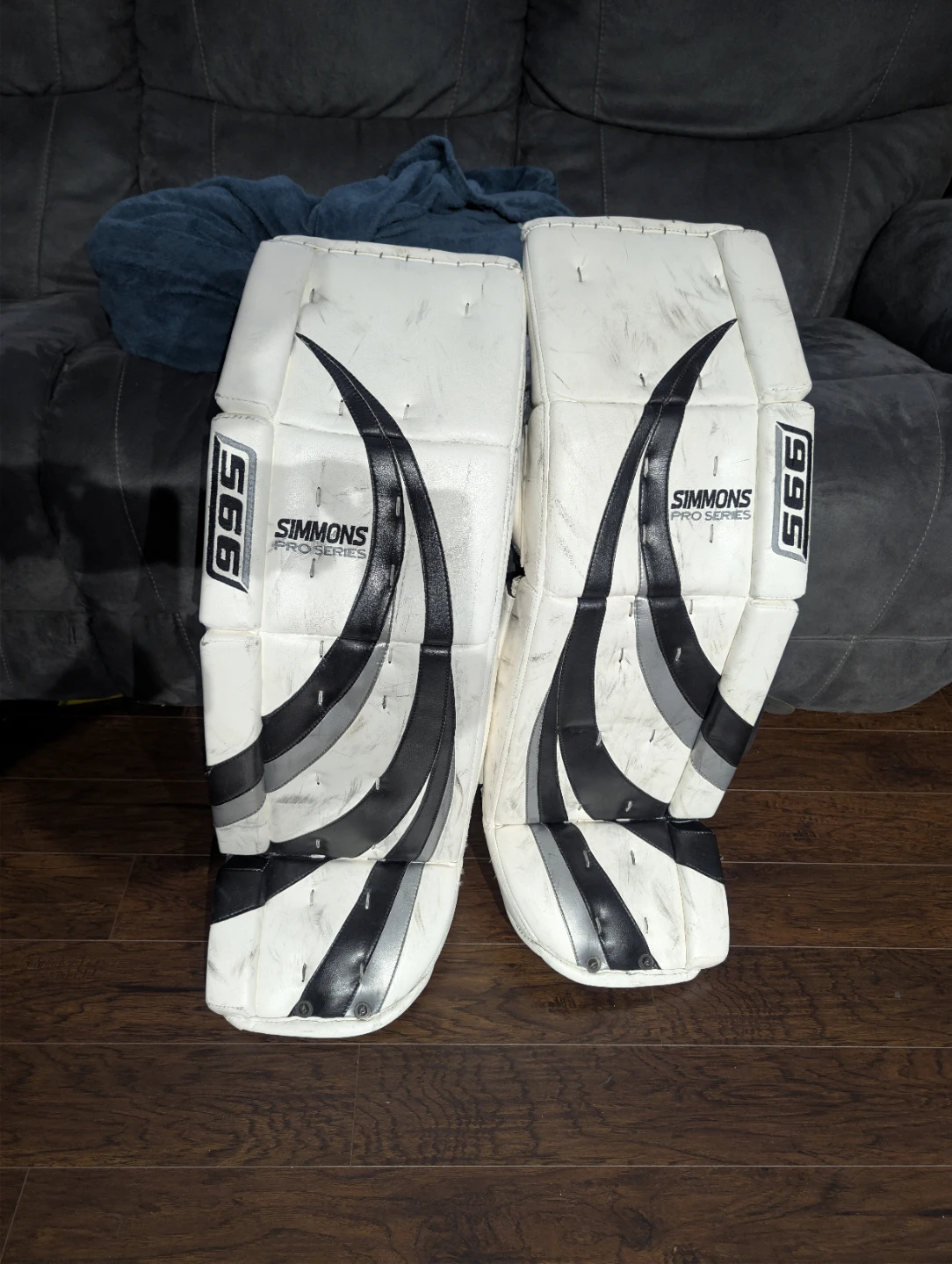 Simmons Pro Series 995 Goalie Leg Pads