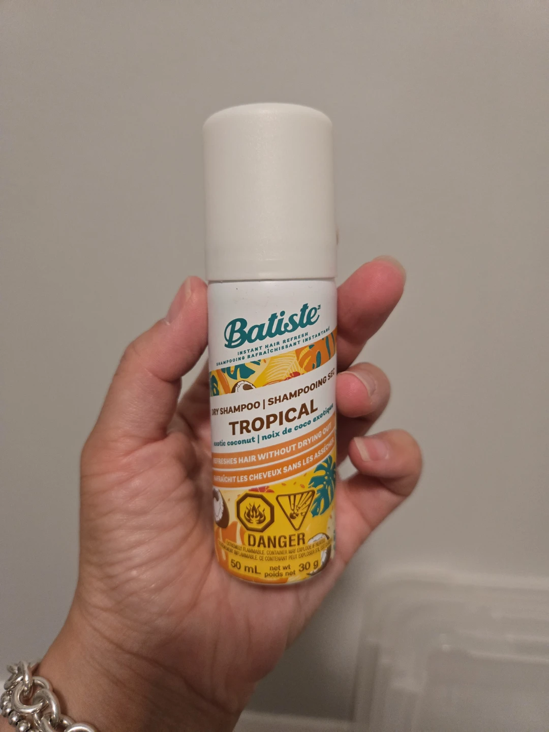 Batiste Tropical Dry Shampoo 50ml 🏈