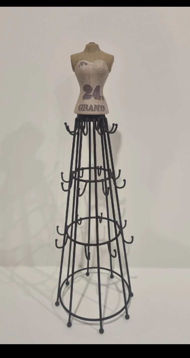 Mannequin Jewellery Stand - photo 2