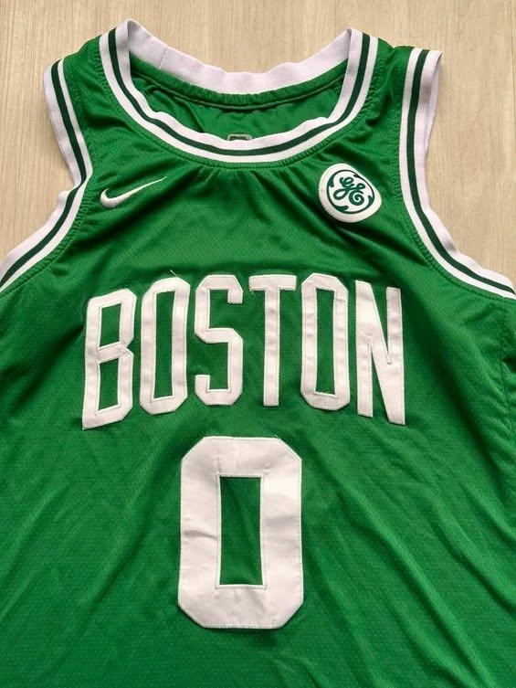 Boston Celtics Tatum Jersey Size 48