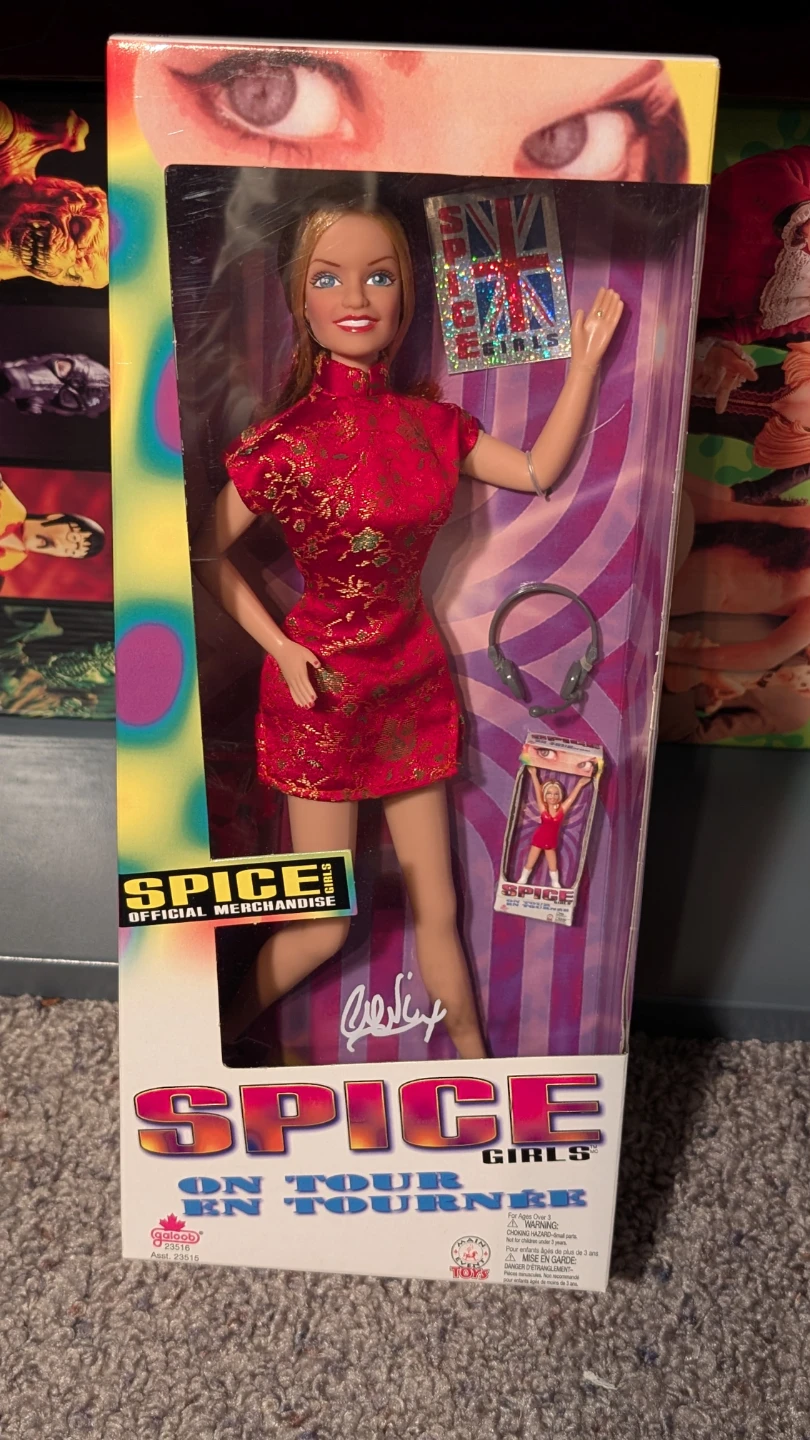 Spice Girls On Tour Geri Halliwell Doll