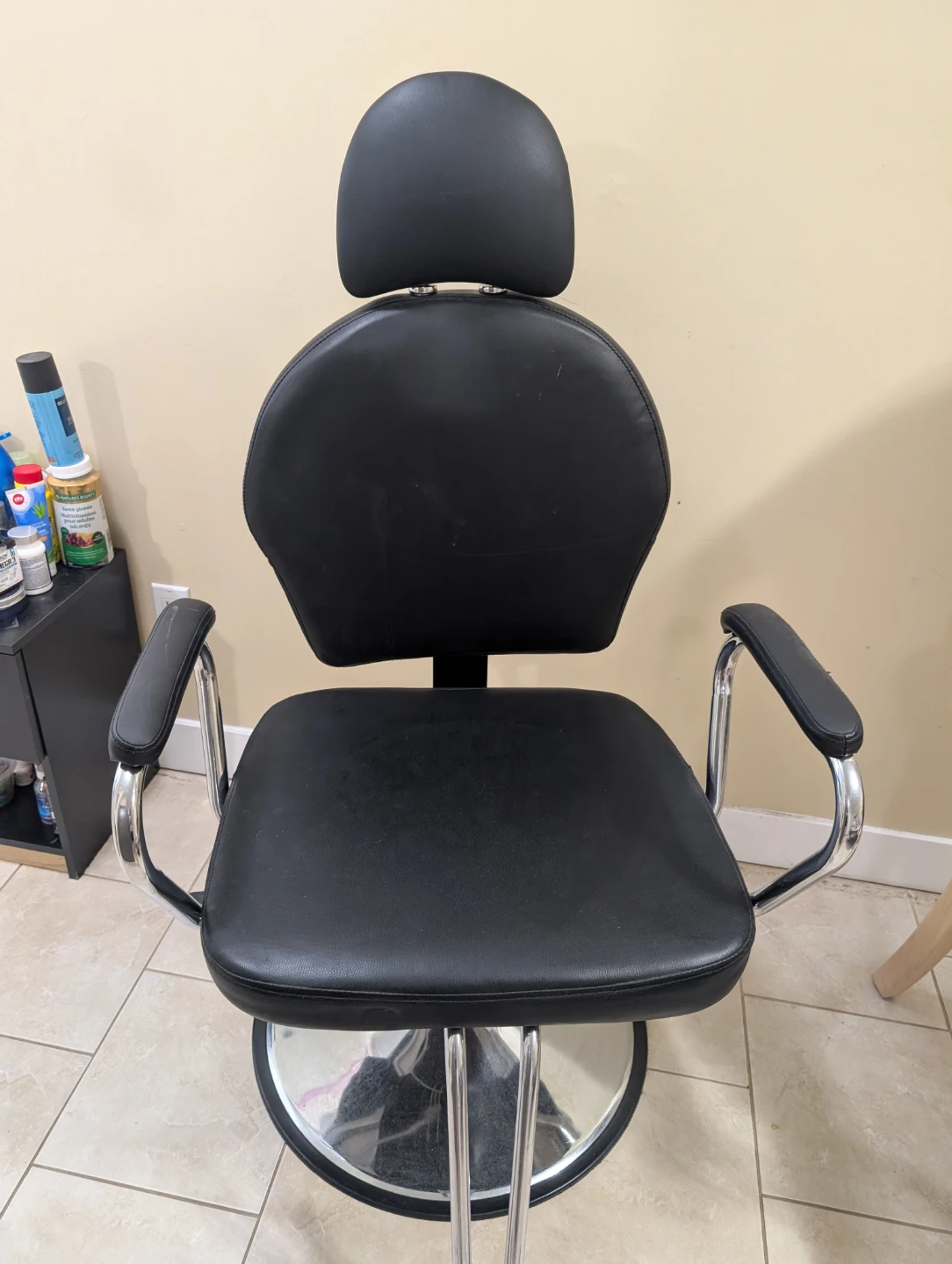 Black Barber Chair - photo 2