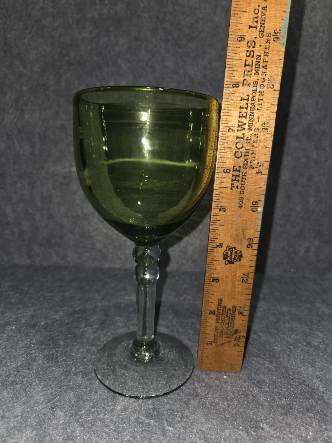 Vintage Green Wine Glass - photo 2