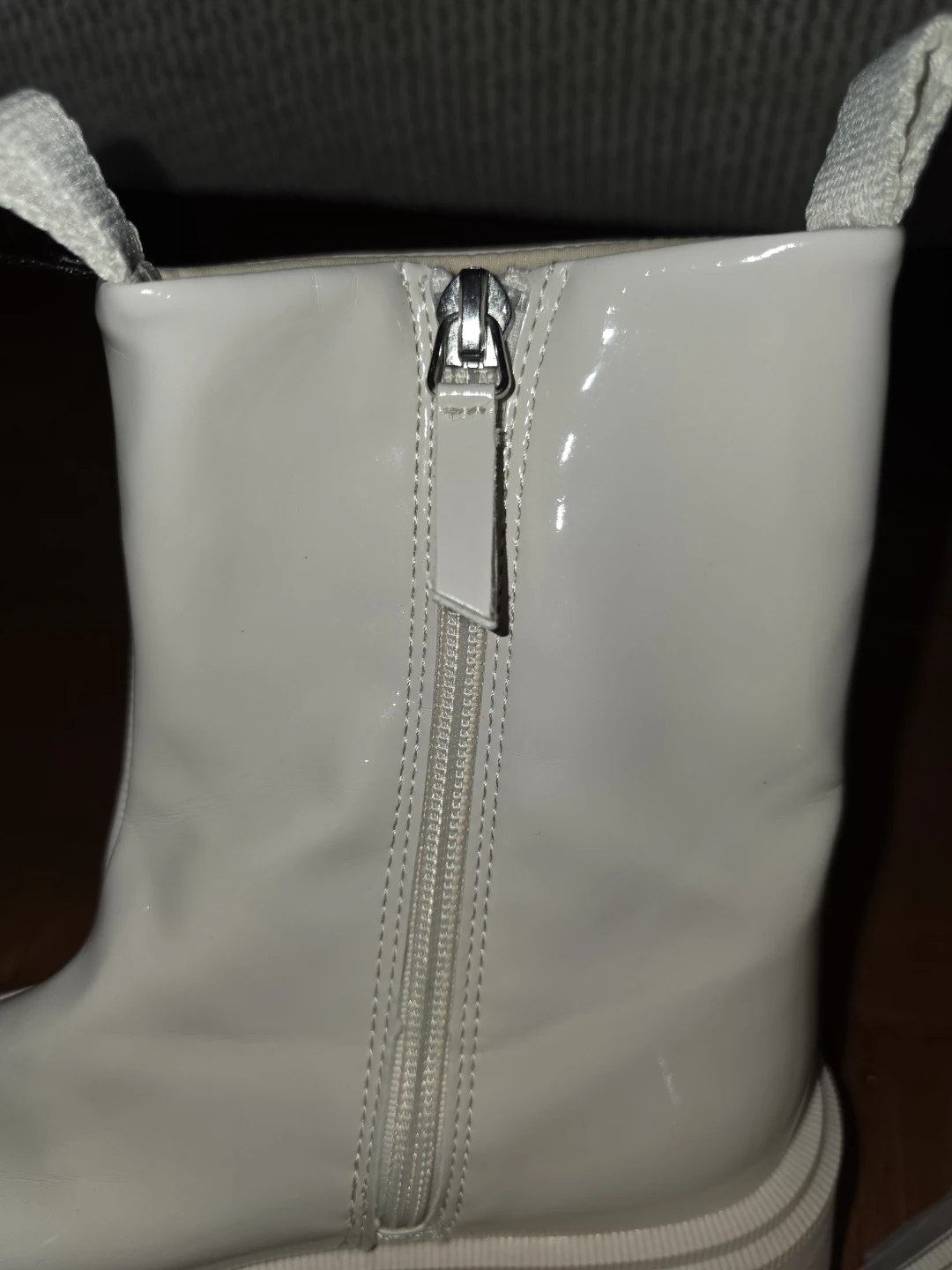 ZARA Off-White Patent Ankle Boots - photo 4