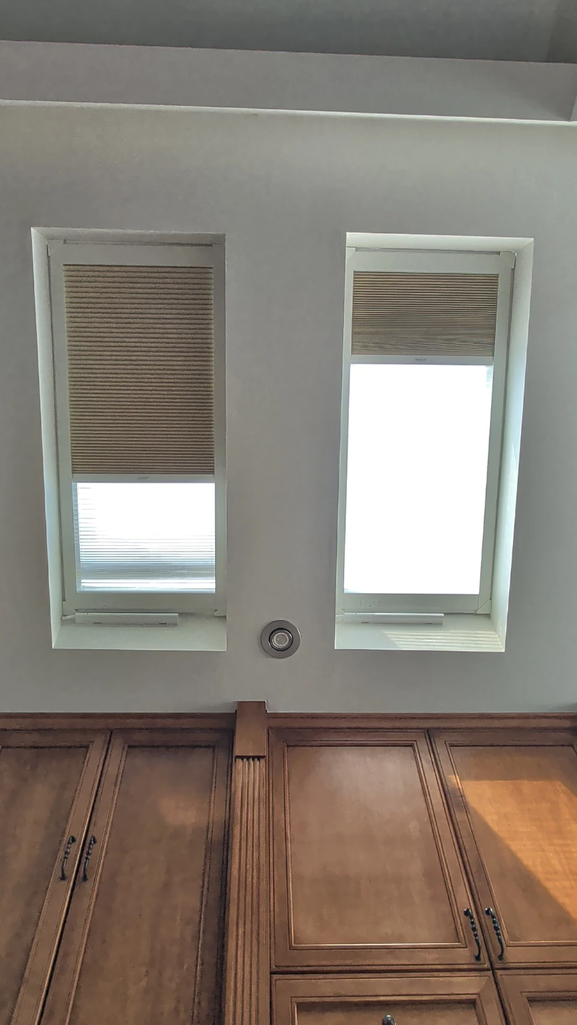 Skylight cellular shades - photo 3