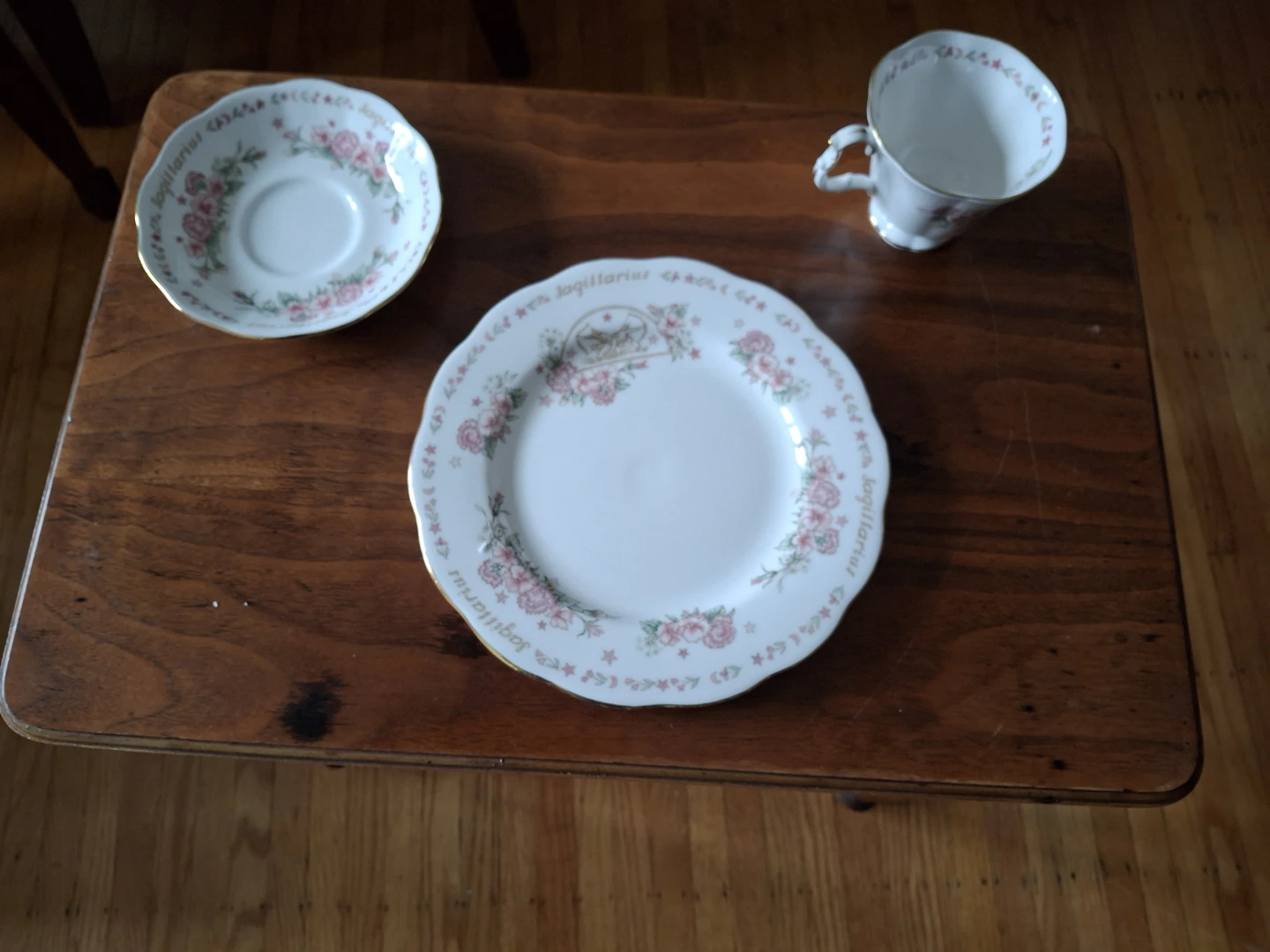 Royal Albert Sagittarius Zodiac Bone China Set