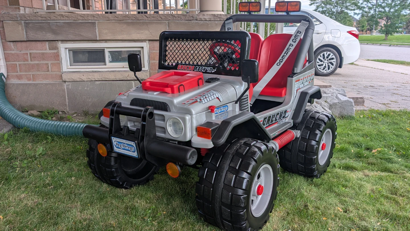 Peg Perego Gaucho ride on jeep - photo 2