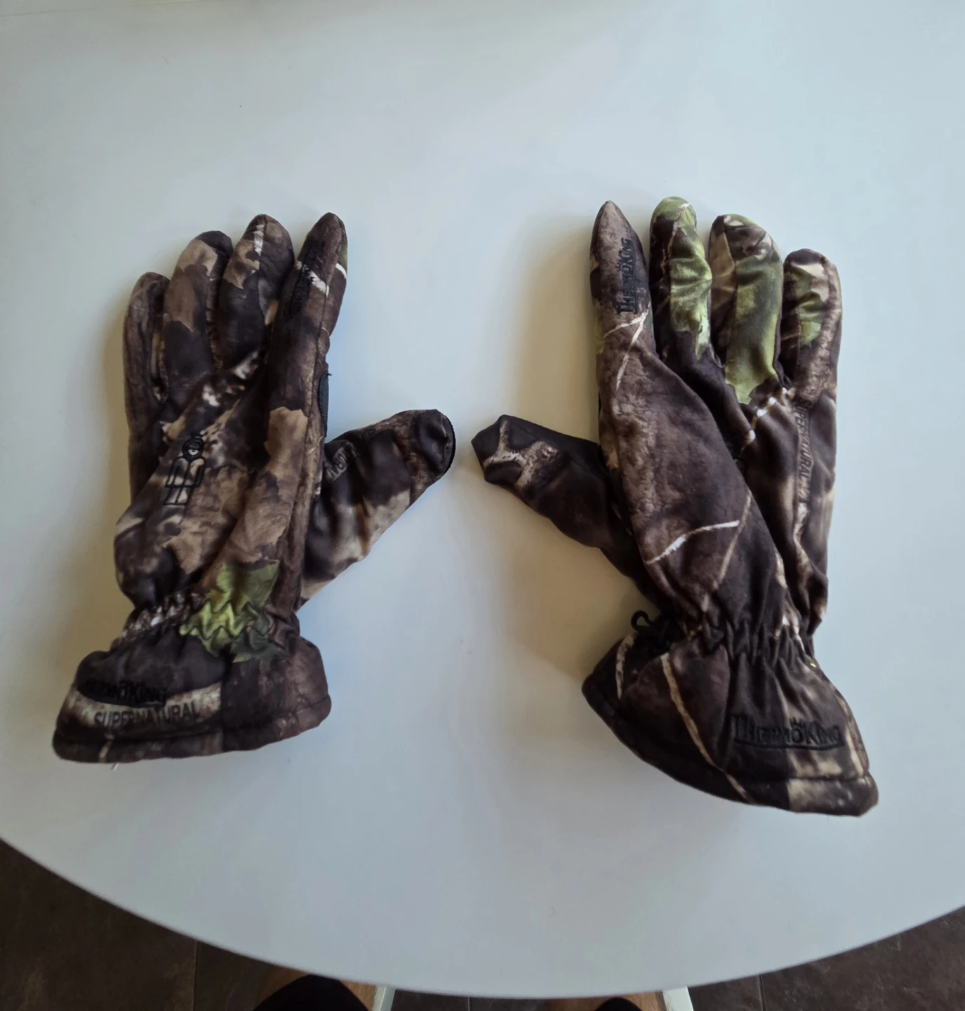 Men's waterproof camo gloves