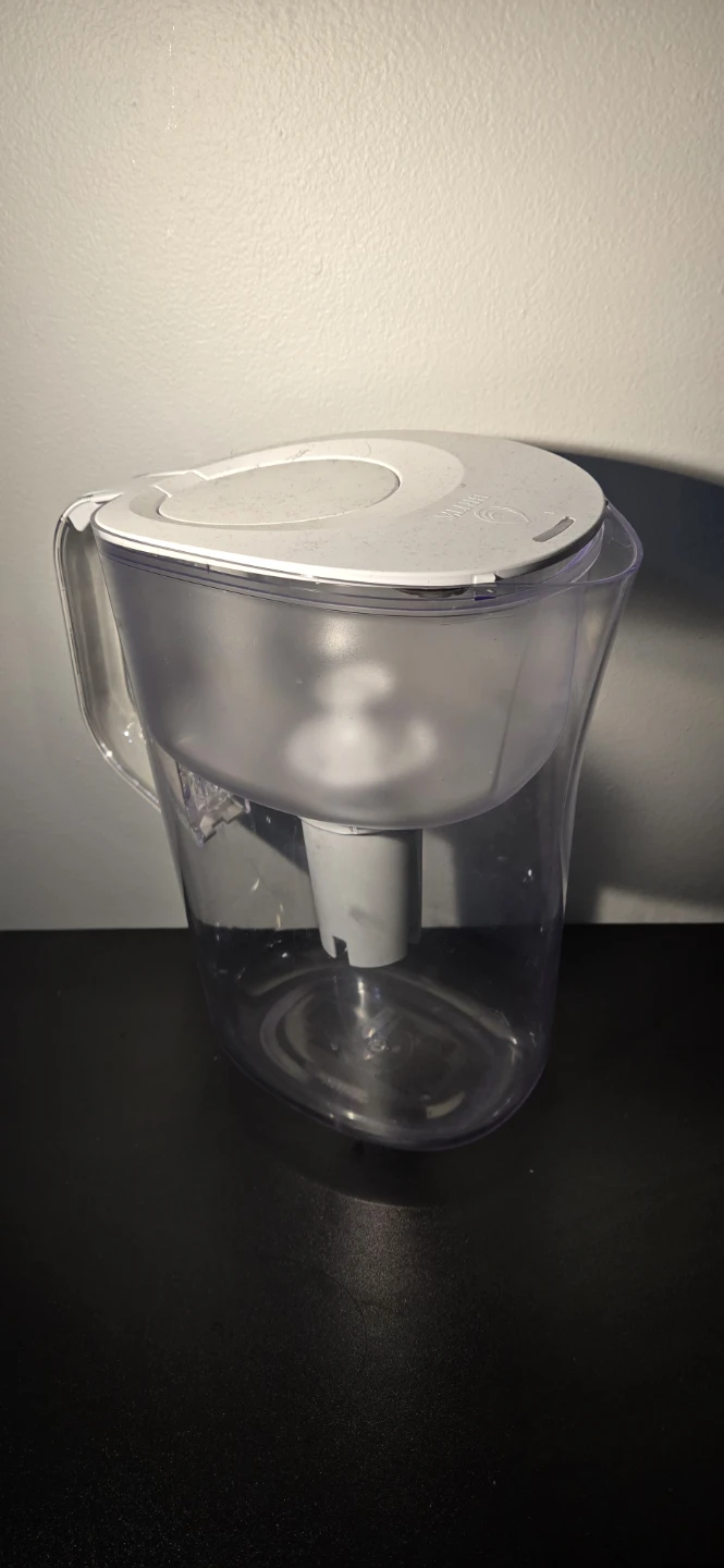 Brita Water Filtration Pitcher - photo 3