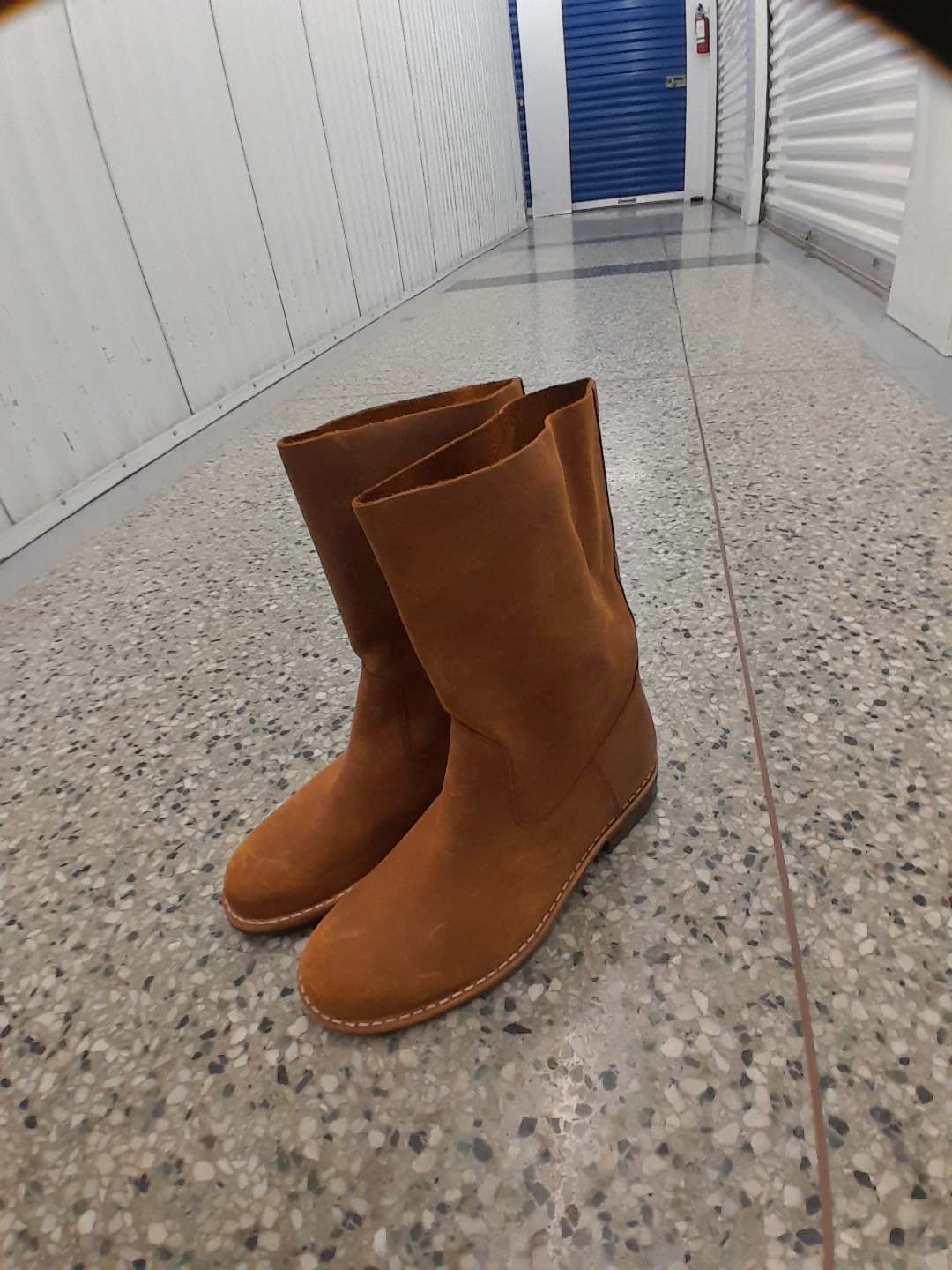 Roots Suede Leather Boots Women's Size 9.5 - photo 3