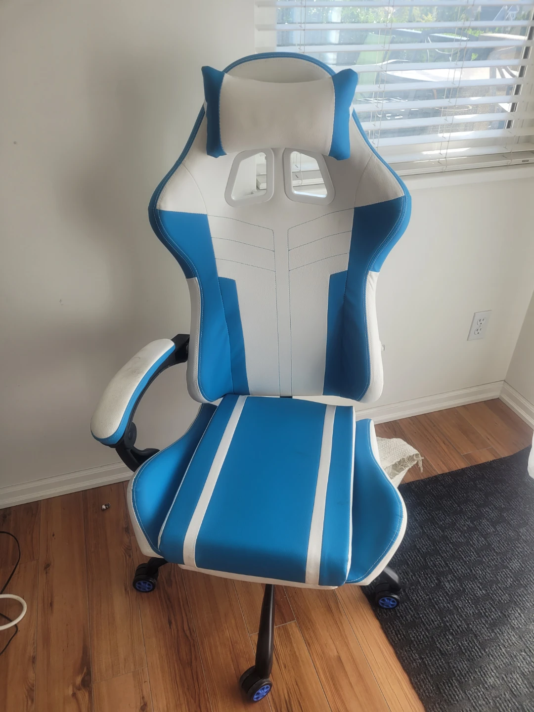 Blue and White Gaming Chair with Footrest