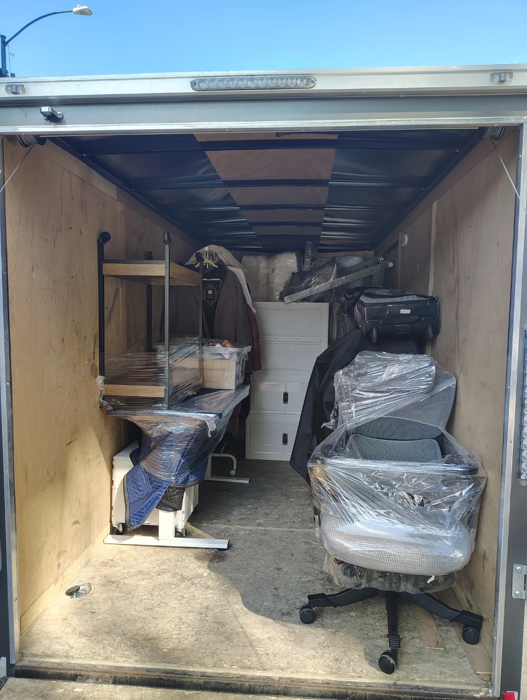 Moving help/ furniture Delivery/ furniture removal - photo 2