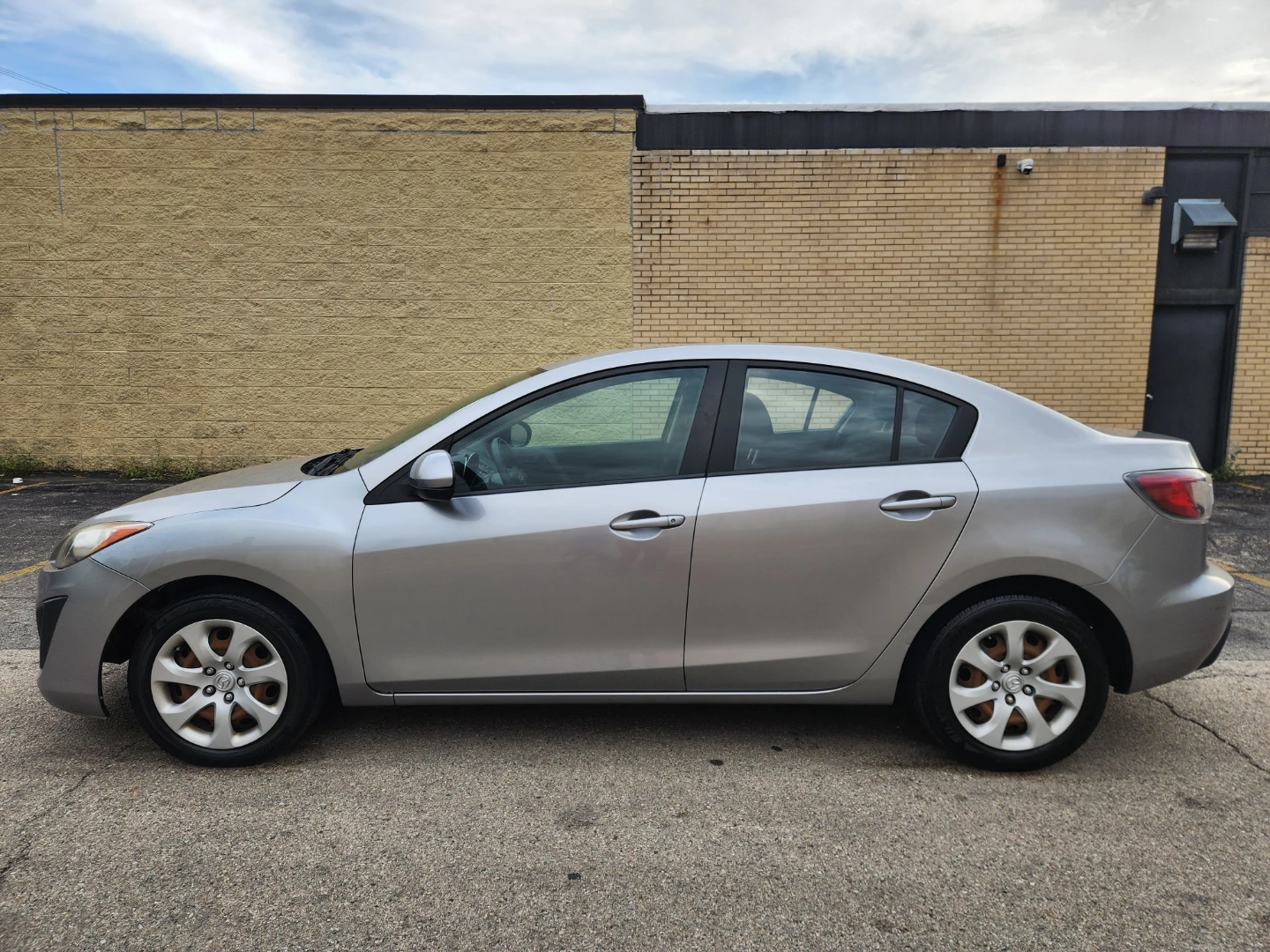 2010 Mazda 3 I Sport
