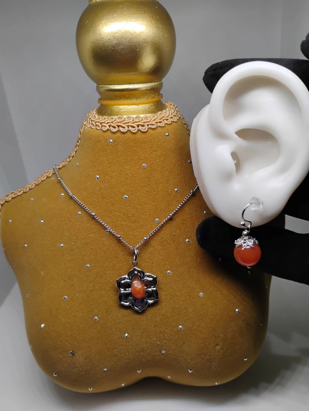 Silver Flower Carnelian Stone Jewelry Set