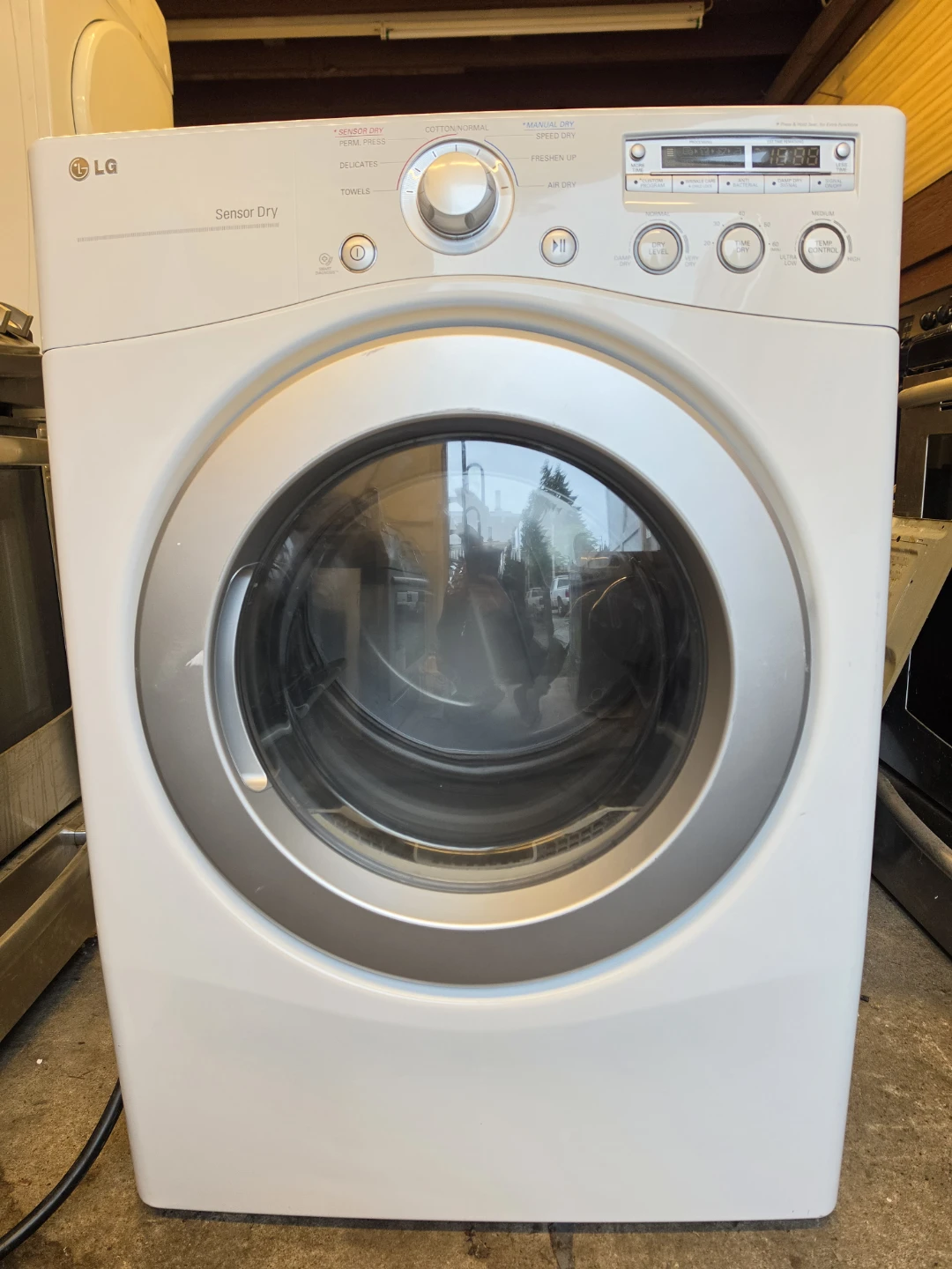 Delivery Available - LG Sensor Dry Front Load Electric Dryer - photo 2