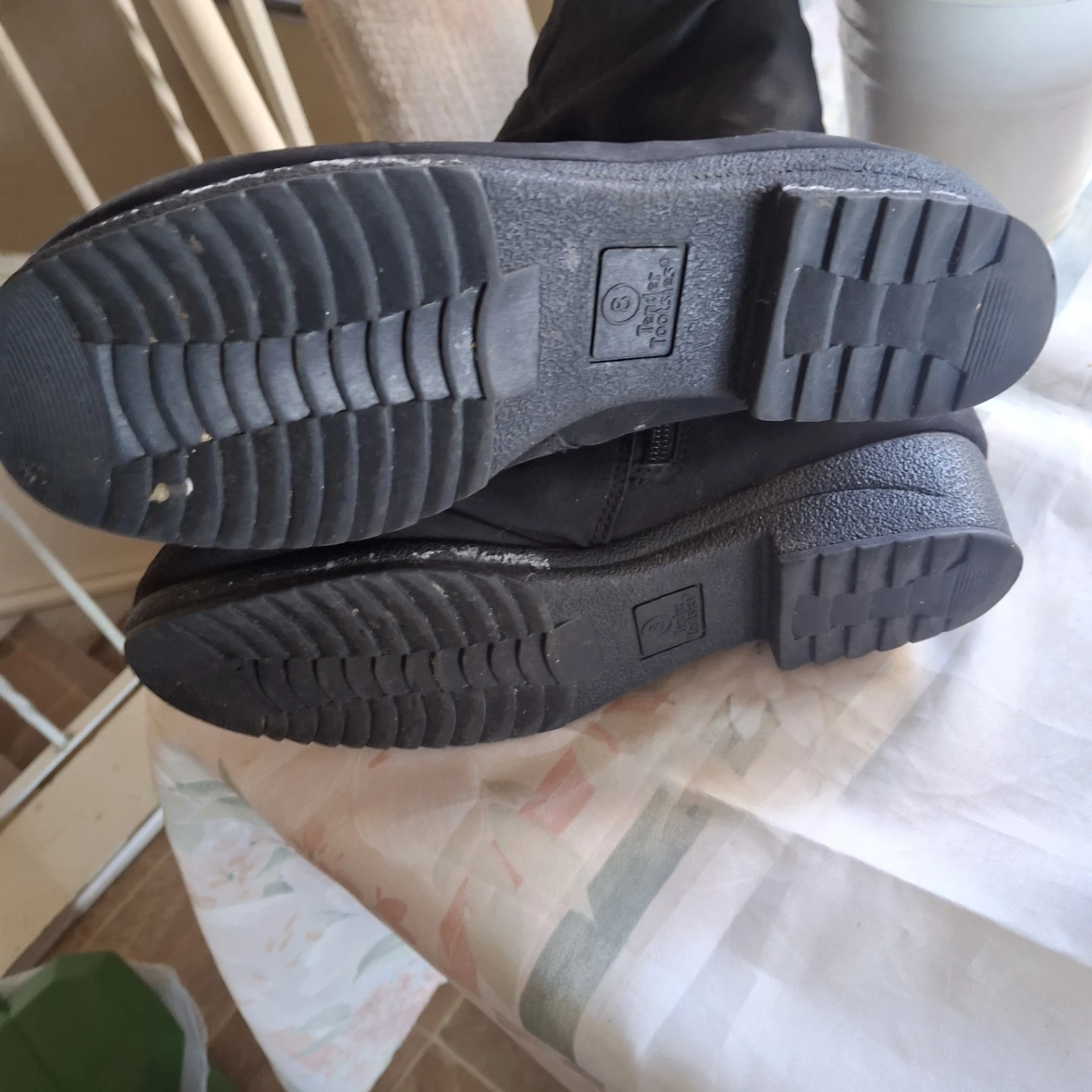 Ladies winter Boots Size 8 - photo 2