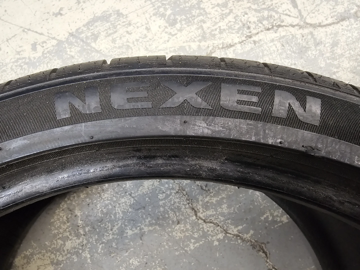 255/35 R19 ALL SEASON TIRES (2 ONLY) - photo 3