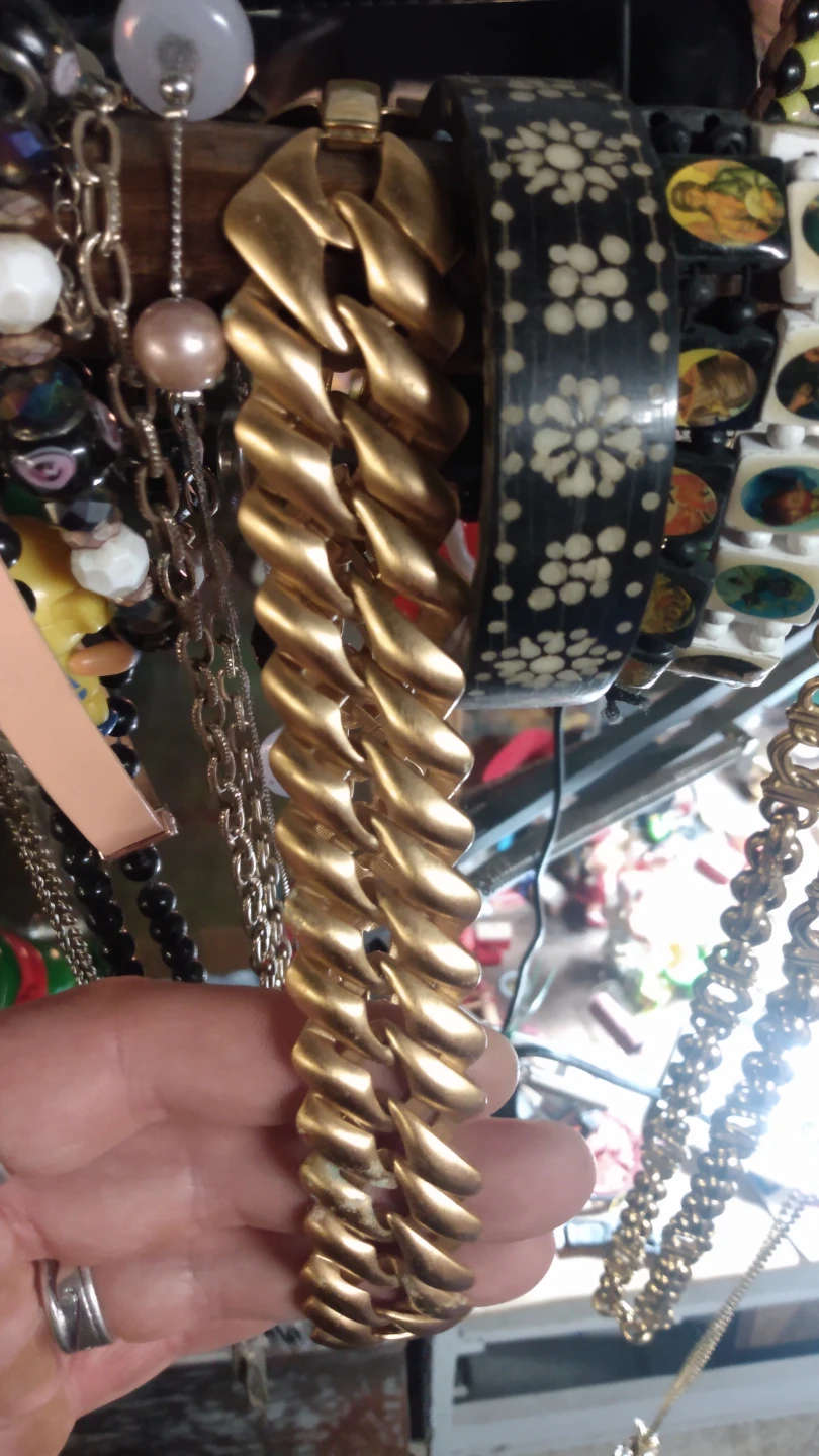 Gold-Tone Chunky Chain Bracelet