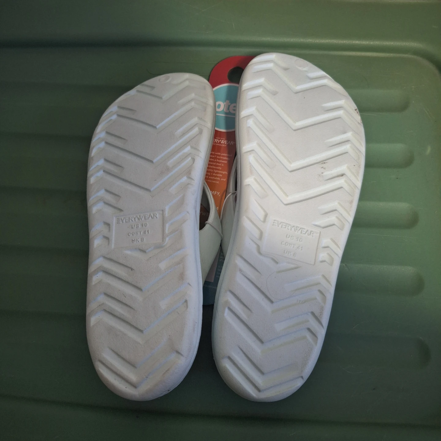 Totes Women's White Flip Flops - Size 10 - photo 2