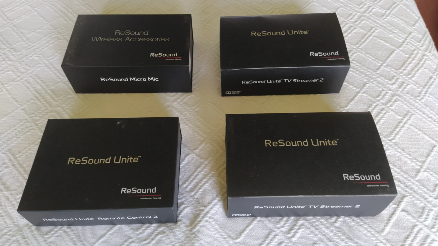 Like new ReSound Unite Hearing Aid Wireless Accessories Bundle