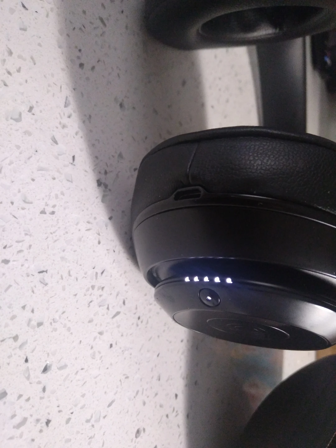 Beats Studio 3! - photo 4