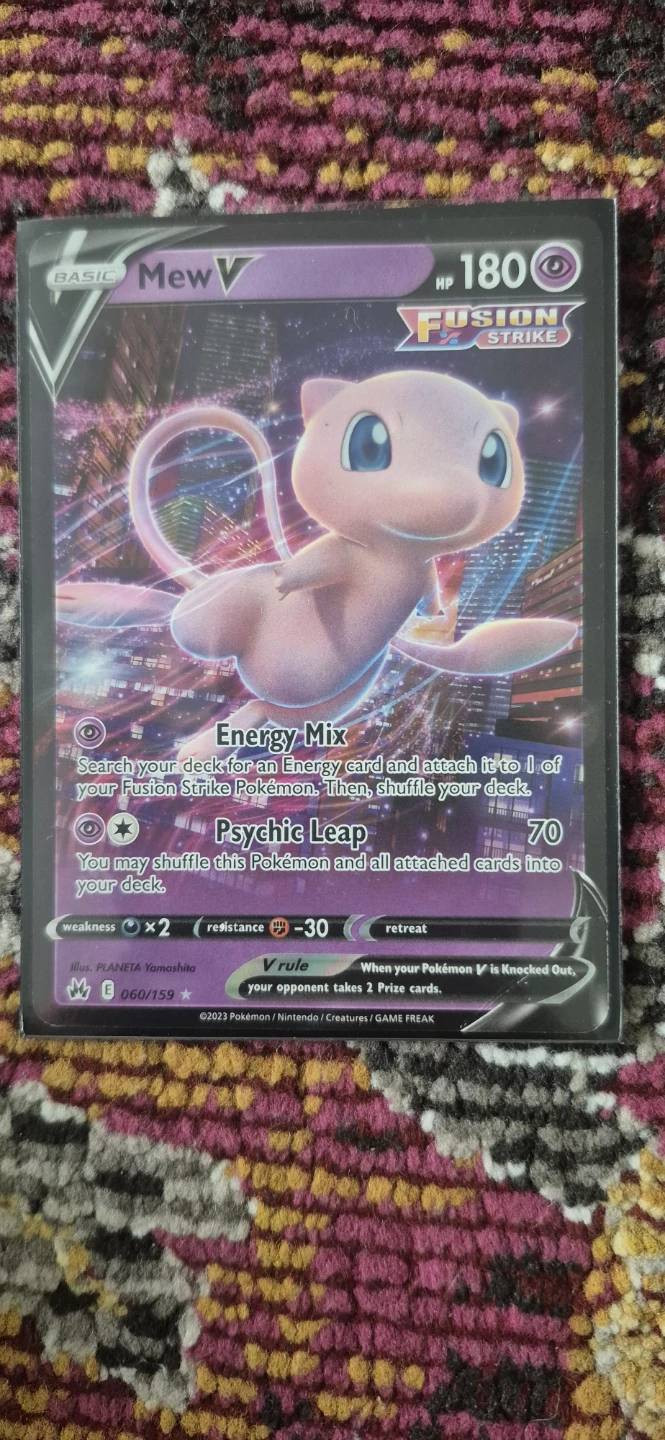 Pokémon Mew V Fusion Strike Trading Card