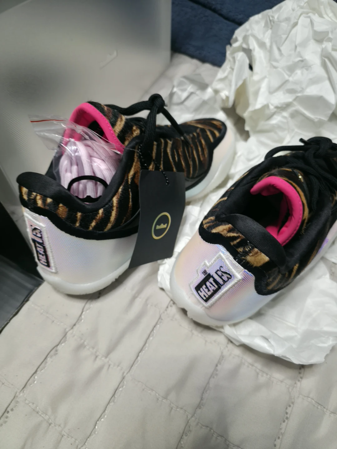 Nike LeBron XXII Heat Basketball Shoes - photo 5