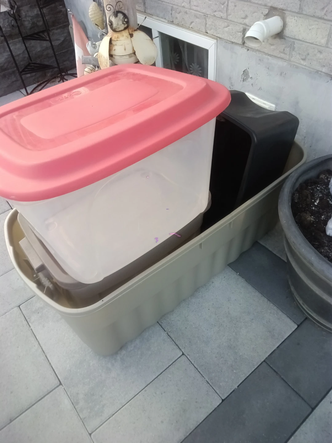Assorted Plastic Storage Bins🏈