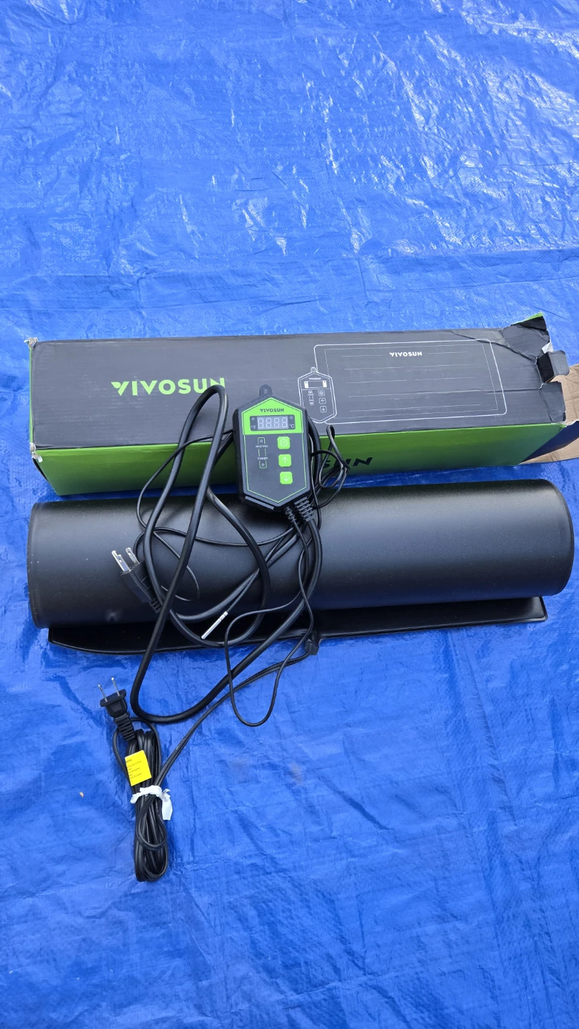 2 Heat Mats with Digital Thermostat Controller