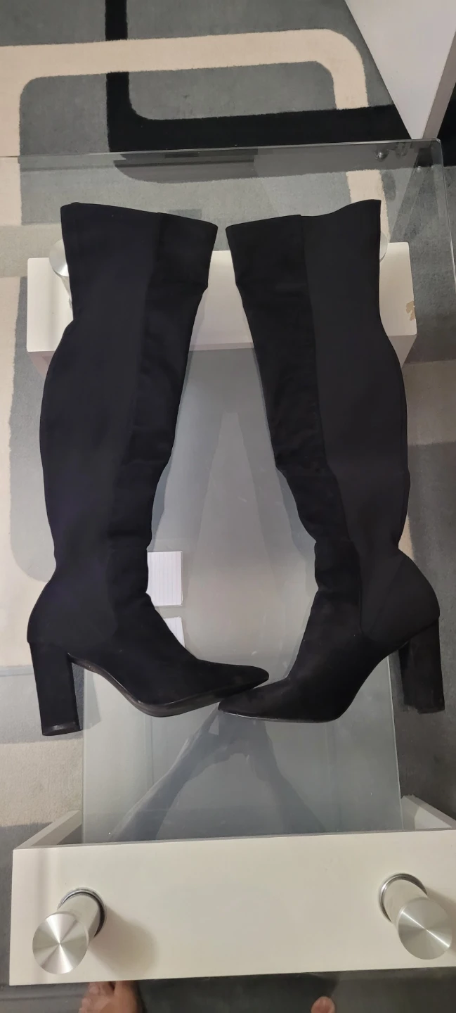 Black Over-the-Knee Heeled Boots - photo 3