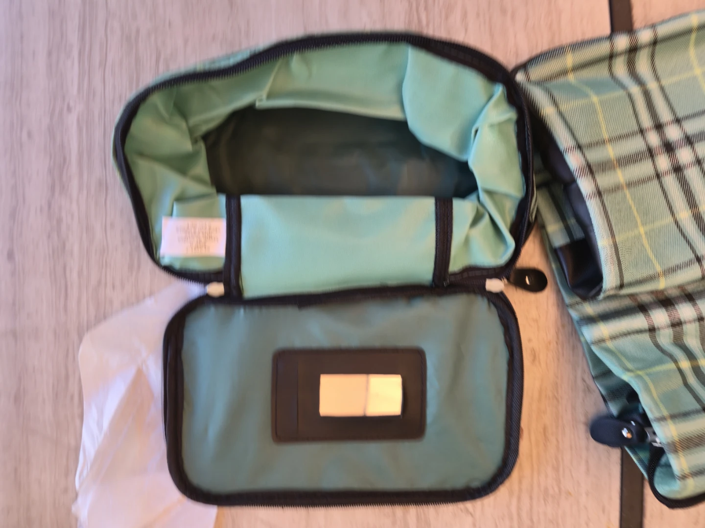 Plaid Tote Bag with Matching Organizer Case - photo 4