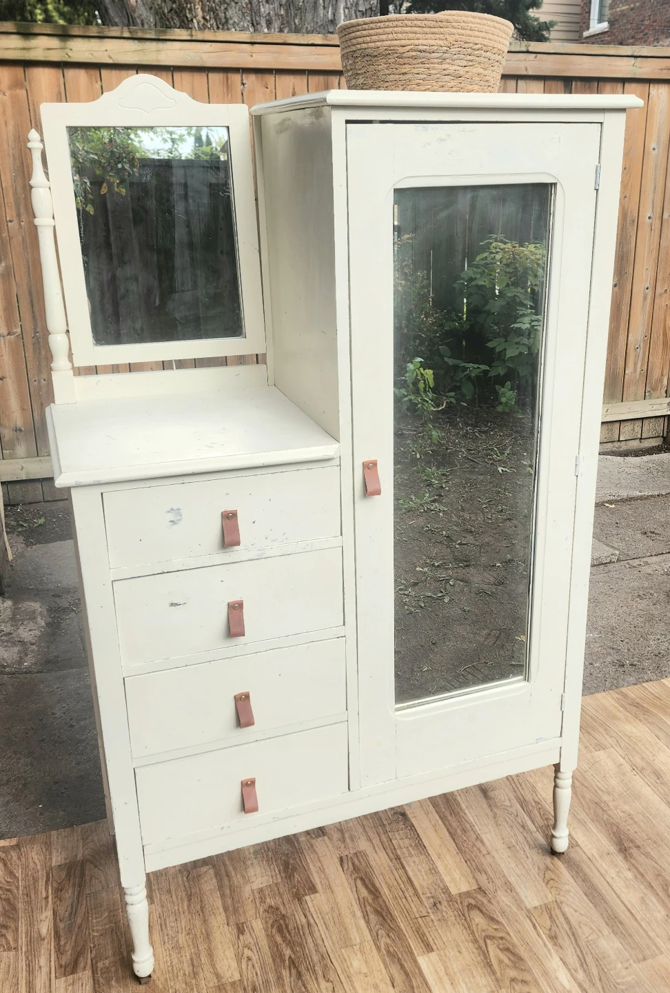 Vintage Cream Wardrobe with Mirror and Drawers - photo 5