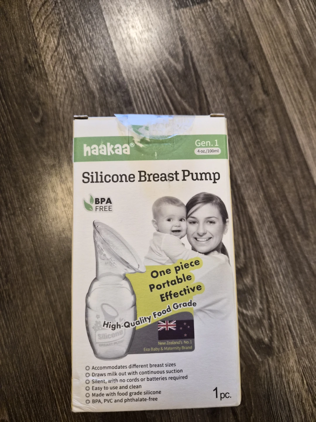 Haakaa Silicone Breast Pump & Nursing Pad