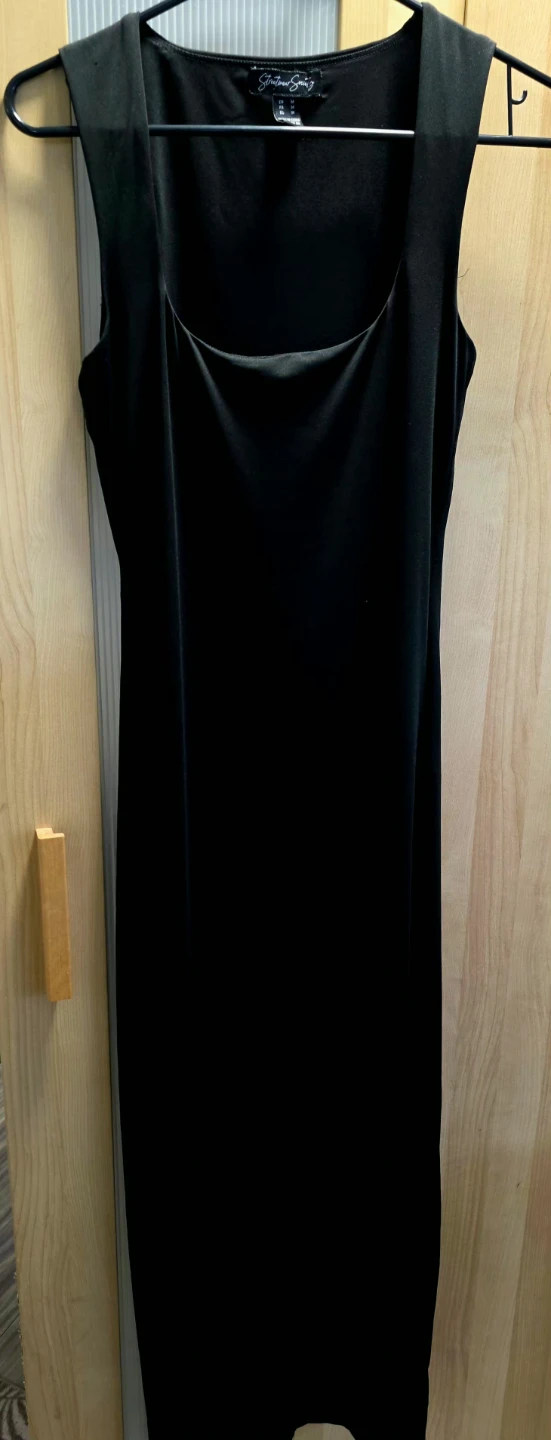 Streetwear Society Black Sleeveless Midi Dress Size M