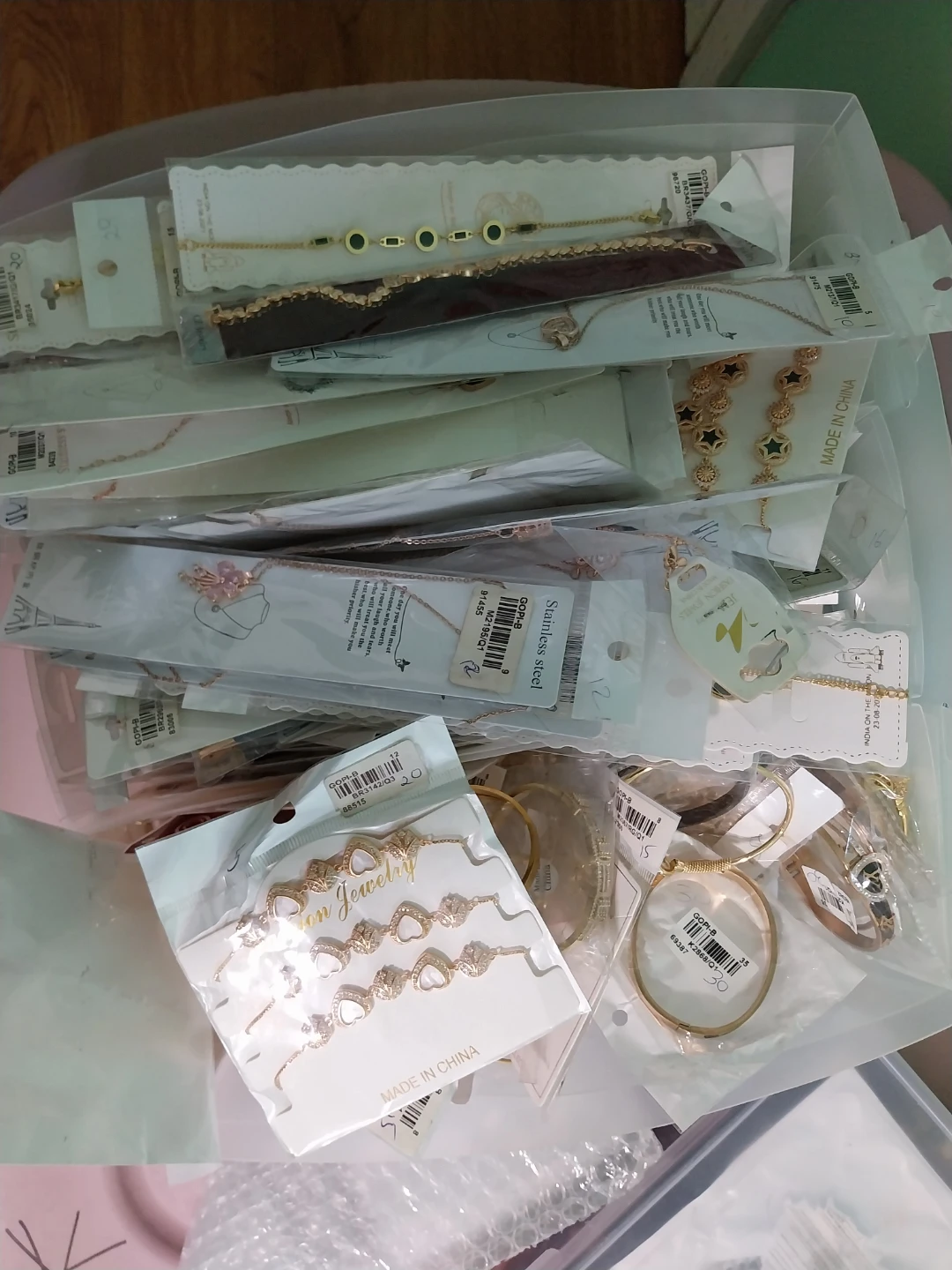 Assorted Fashion Jewelry Collection - photo 2