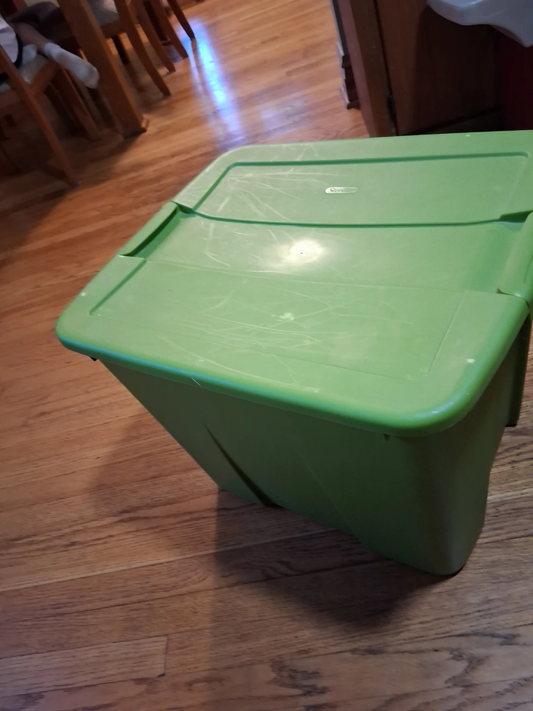 Sterilite 20 Gallon Storage Tote in Soft Fern - photo 4