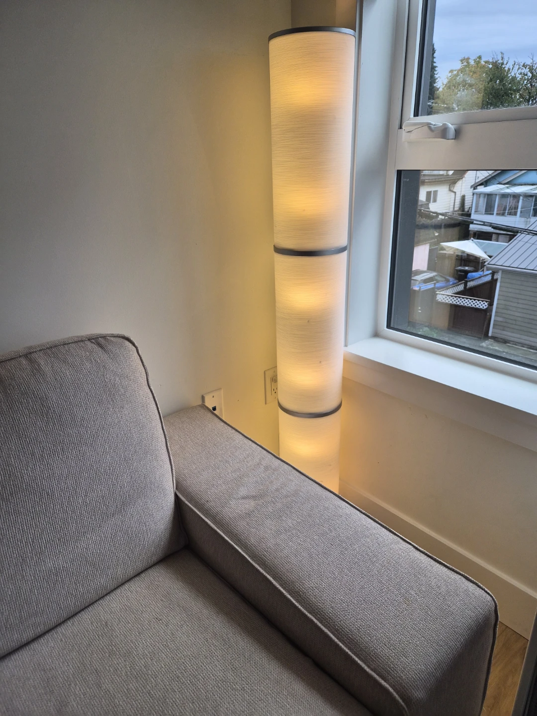 IKEA HOLMÖ Floor Lamp with Bulb - Great Condition!