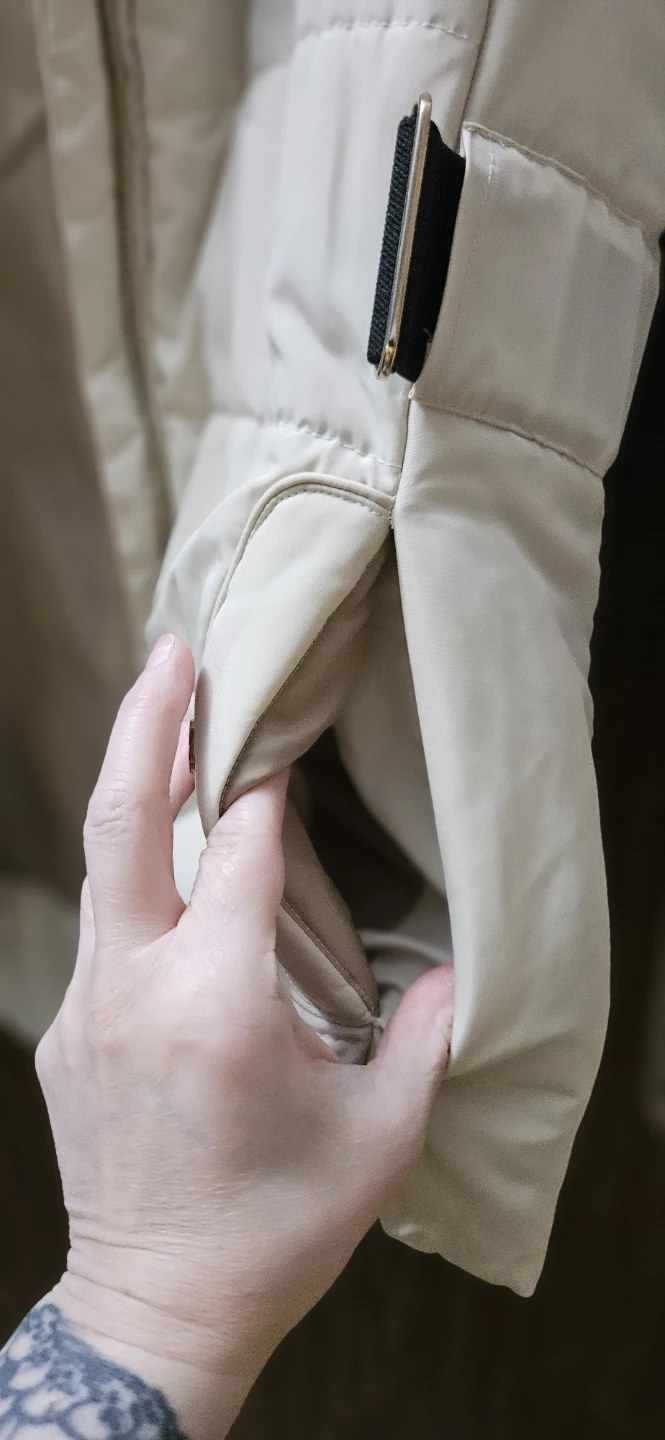 H&M Women's Beige Puffer Jacket - photo 5