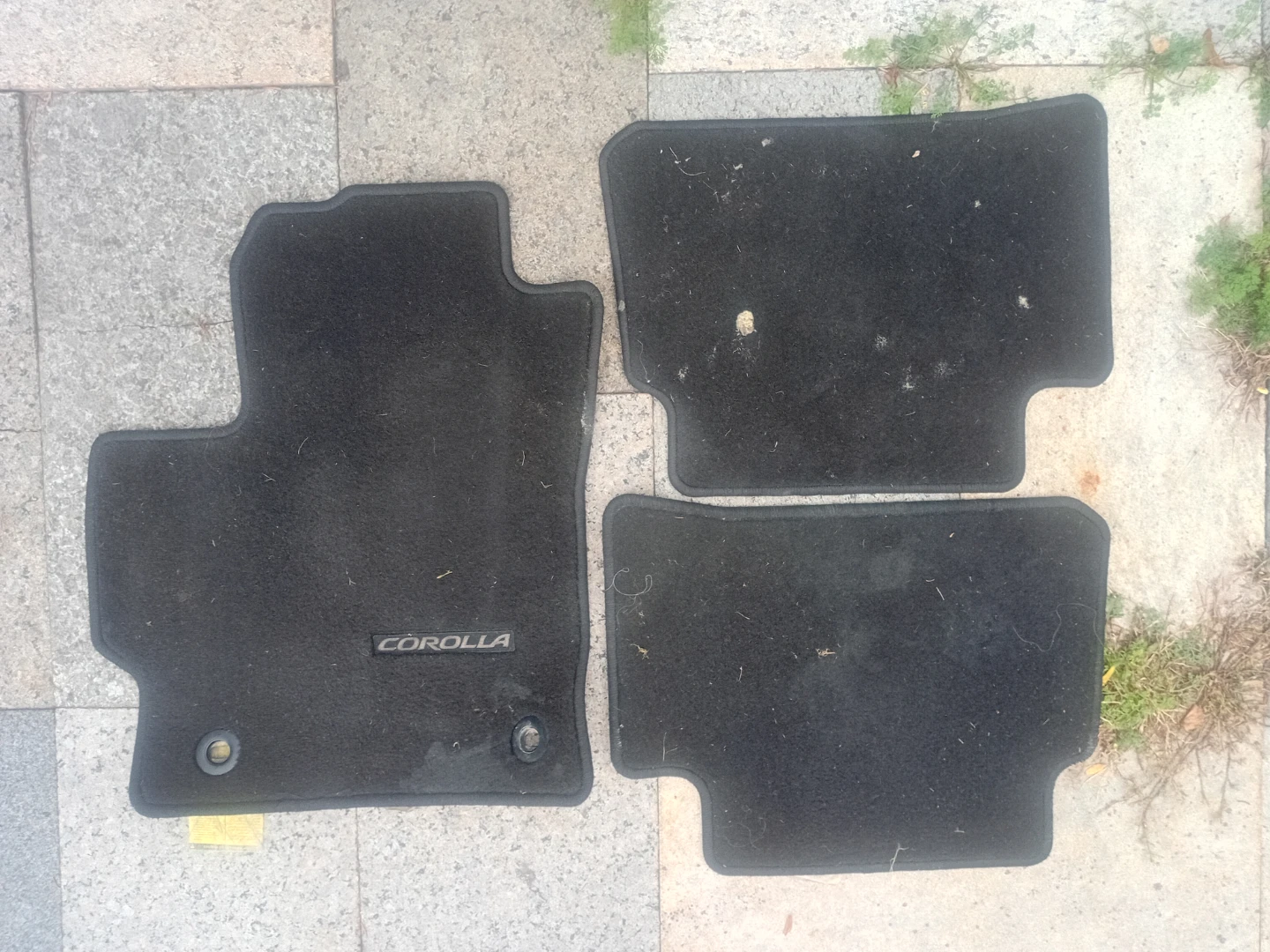 Toyota Corolla Carpet Floor Mats - photo 2