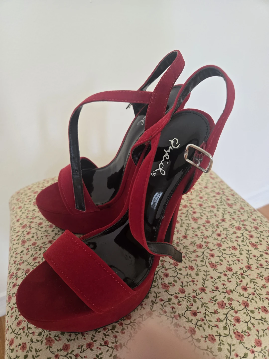 Qupid Red Platform Heels - photo 2