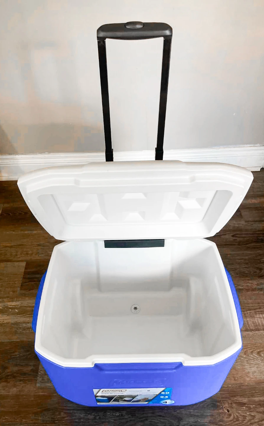 Coleman 60 Quart Wheeled Cooler 56.8L - photo 4