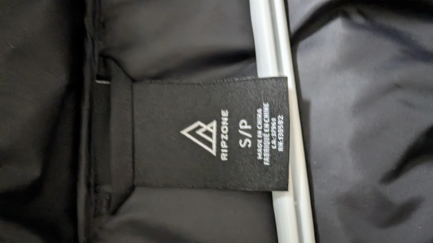 Ripzone Black Puffer Jacket - photo 3