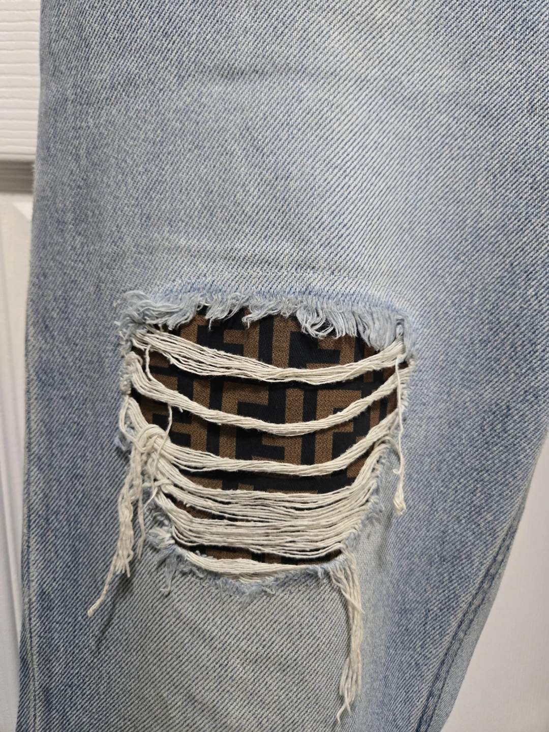 Fendi Light Wash Distressed Jeans - photo 3