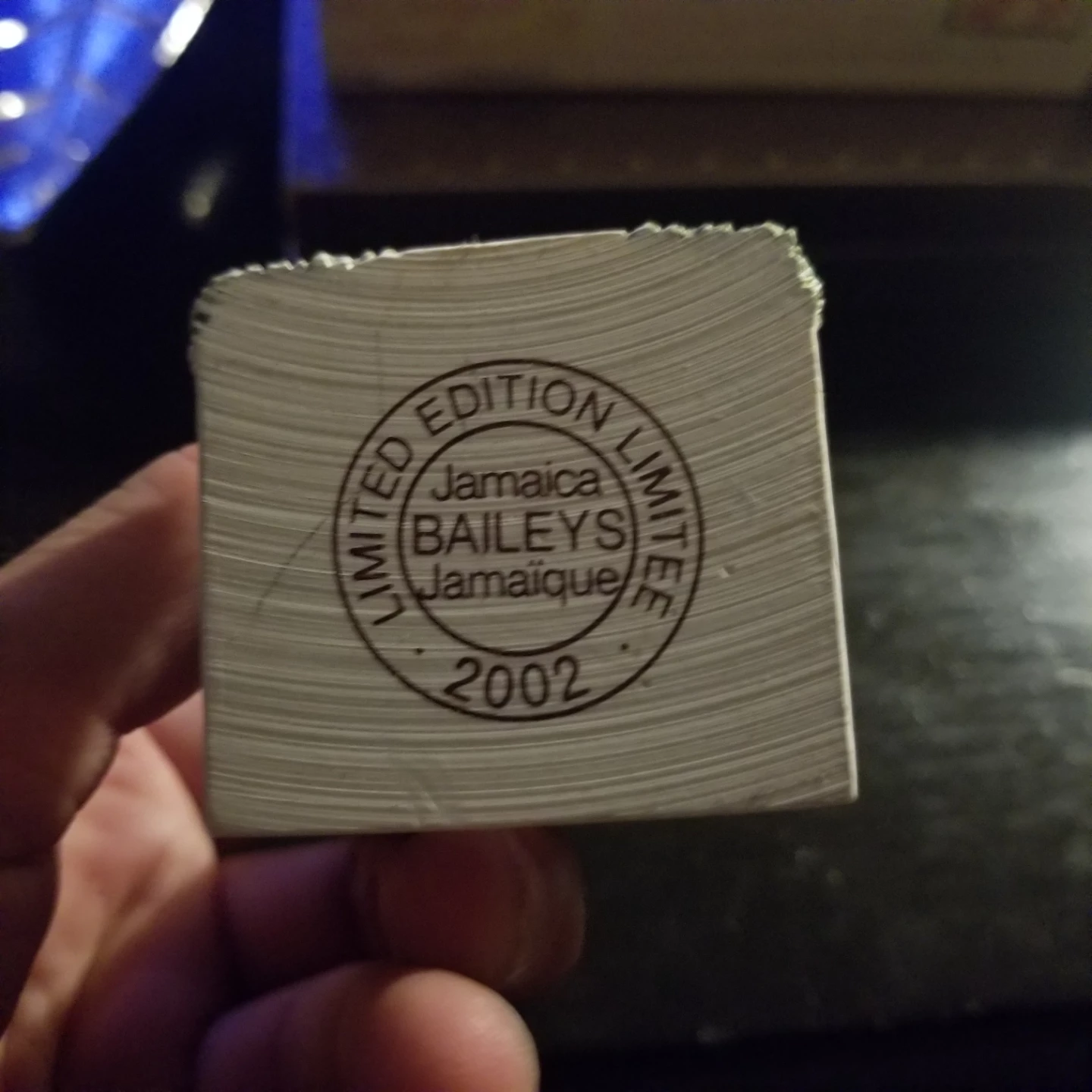 2002 Baileys Jamaica Limited Edition House Figurine - photo 2