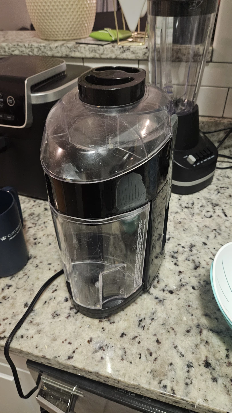 Black Electric Juice Extractor